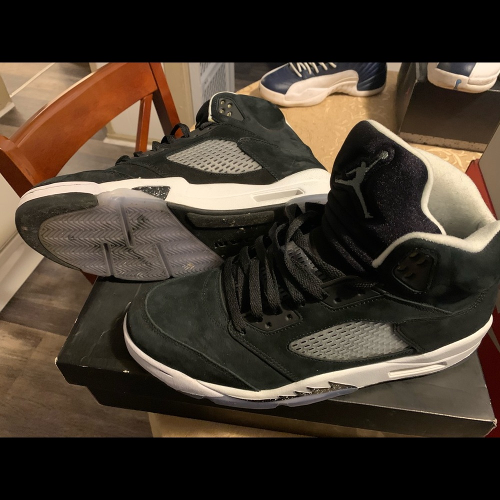 Jordan 5s (Oreos)